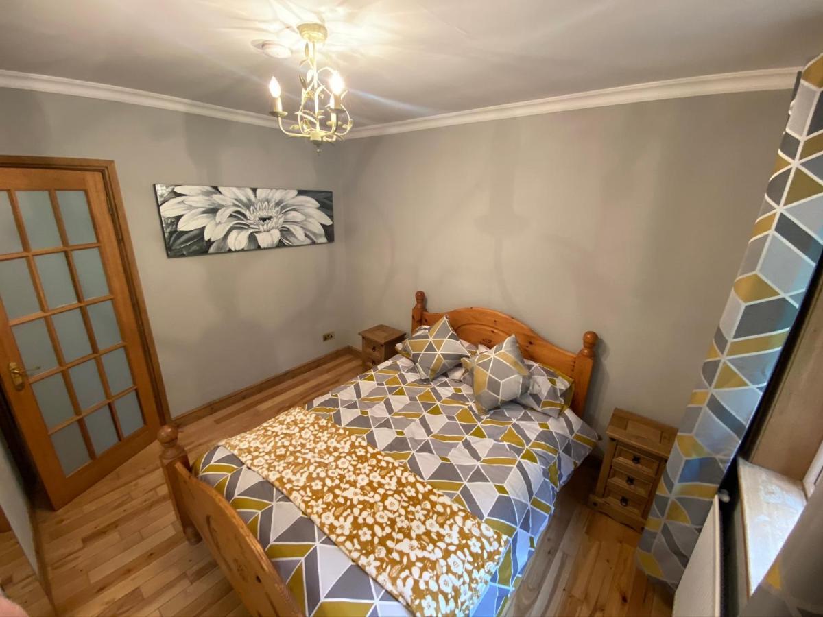 Tranquil Thornhill Cottage Retreat With Hot Tub Moniaive ภายนอก รูปภาพ